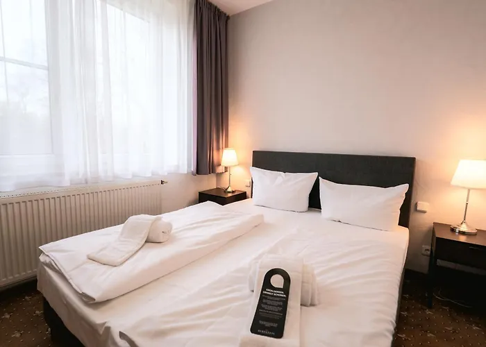 Bernstein Acamed Resort
