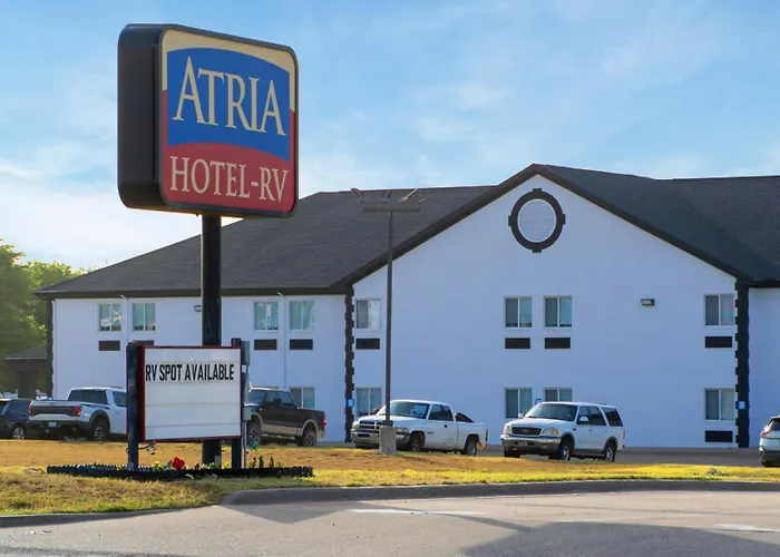 Atria Hotel And Rv Mcgregor