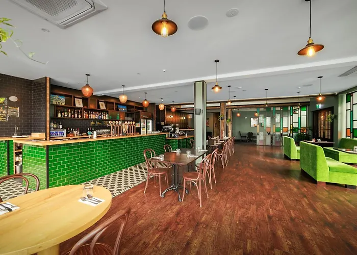 Carnmore Hotel Lower Hutt