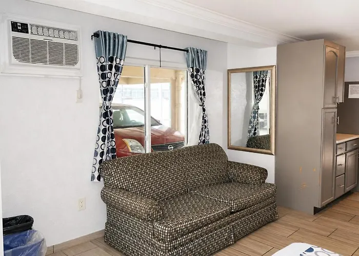 Sunset Beach Hotel Wildwood