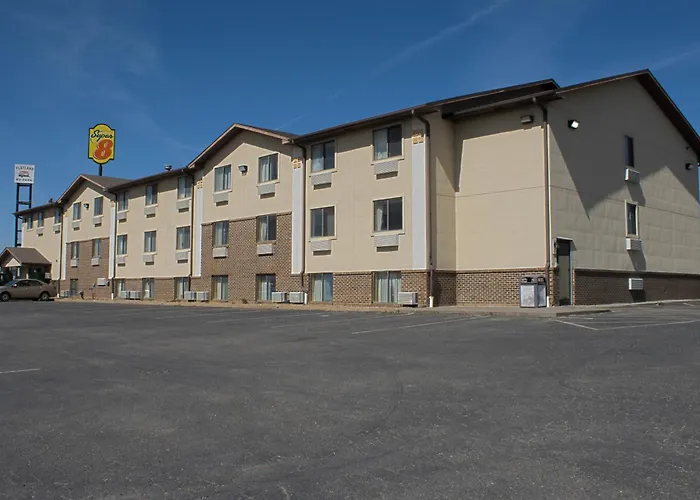 Super 8 By Wyndham Abilene Ks Hotel
