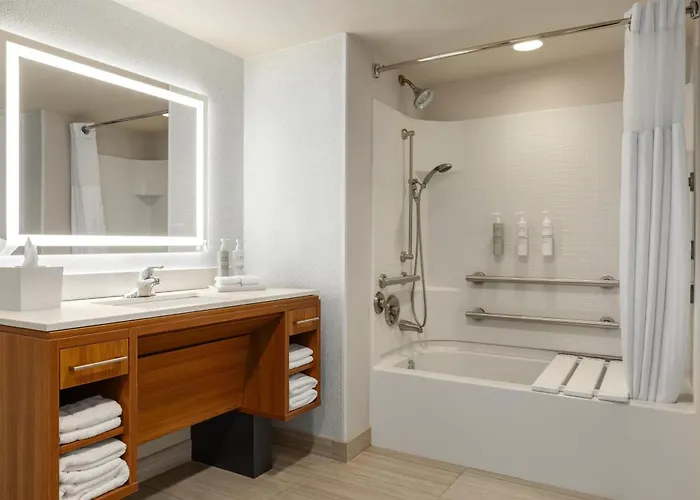 Home2 Suites By Hilton Farmington/Bloomfield