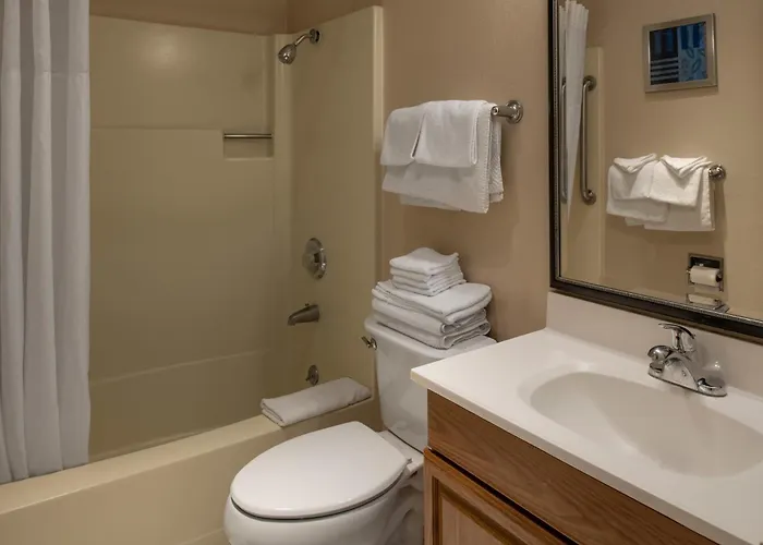 Scottish Fairway Inn