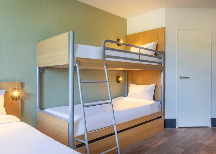 B&B HOTEL Toulon Ollioules