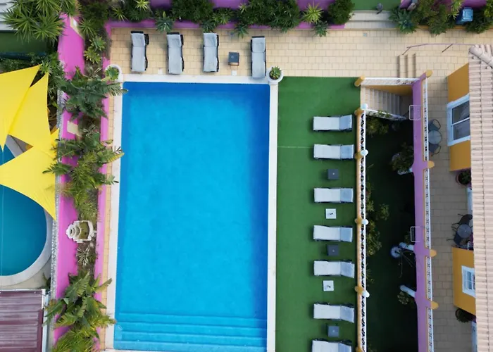 Casa Concha - Peaceful And Relaxing Hotel Lagos