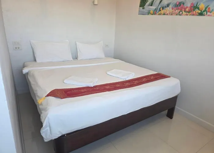 Cha-Am Fish Star Hotel