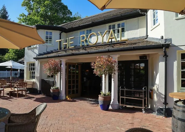 The Royal Foresters, Ascot, Berkshire - Acorn Pubs
