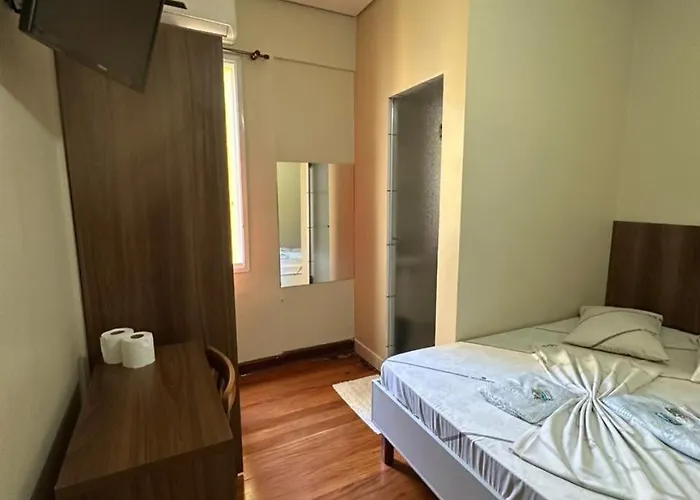 Hotel Moraes próximo a 25 de Março, Brás e Bom Retiro - Reserve agora e só pague no check-in