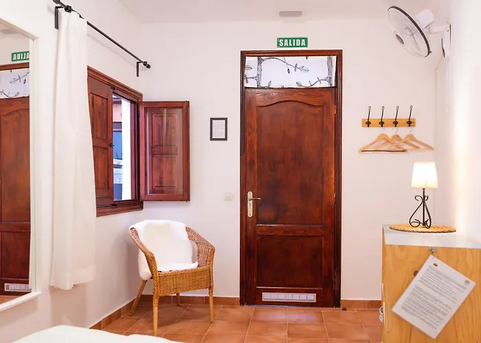 Tenohomes Tabaiba Guesthouse Buenavista Del Norte