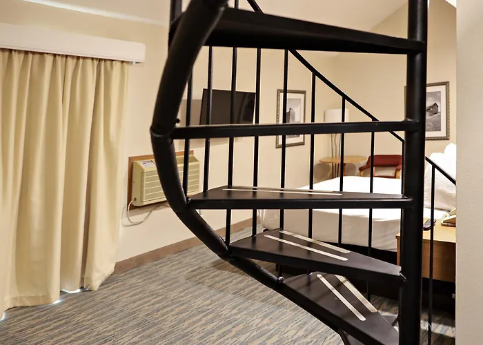 Rivertree Inn & Suites Clarkston
