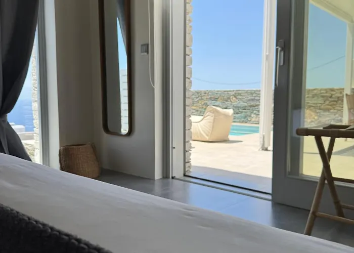 Iliades Luxury Boutique Suites