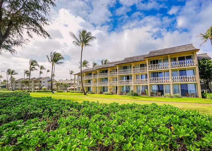 Islander On The Beach 370