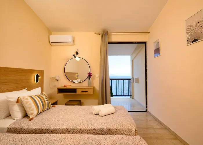 Siora Leni Hotel