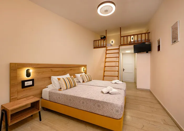 Siora Leni Hotel