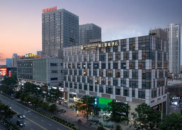 Metropolo Hotel Zhenjia Wanda Plaza Railway Station