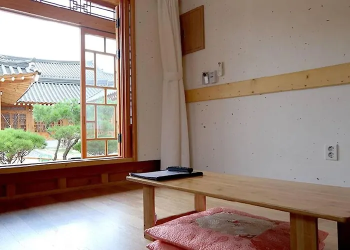 Hwangnamguan Hanok Village