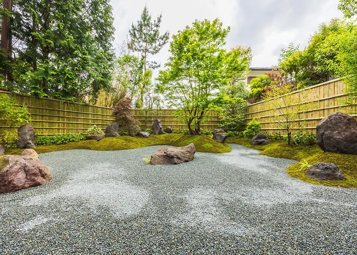 箱根仙石原の宿 よいな