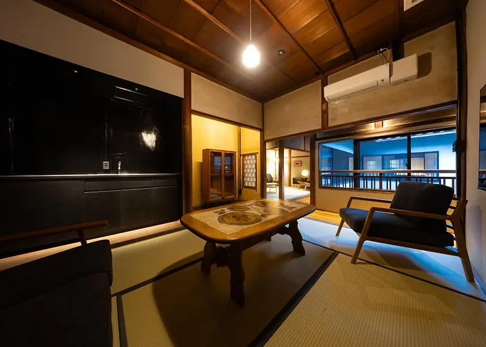 中尾甚六hotel
