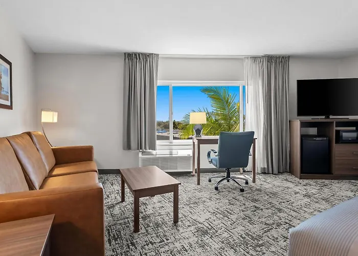 Quality Inn & Suites Hermosa Beach