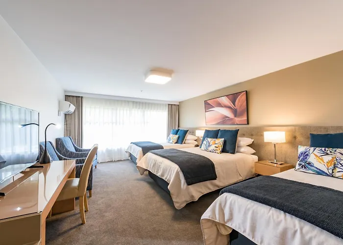 Distinction Hamilton Hotel & Conference Centre