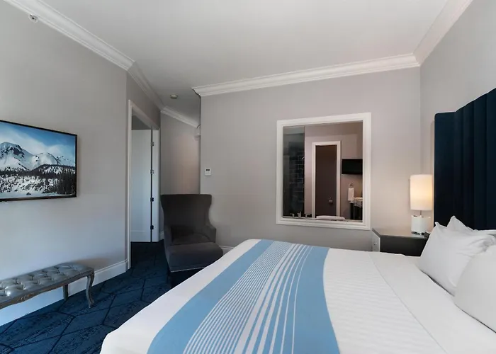 Prestige Oceanfront Resort, Worldhotels Luxury