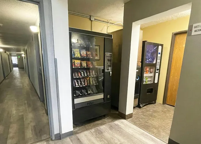 Hotel Fort Wayne North- Coliseum Blvd