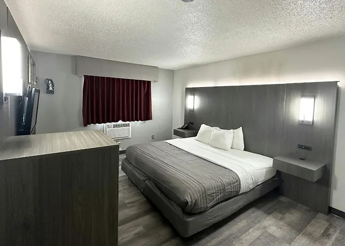 Hotel Fort Wayne North- Coliseum Blvd