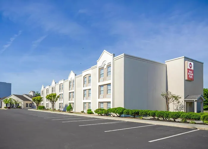 Best Western Plus Inn At Valley View Roanoke