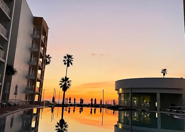 Peninsula Island Resort & Spa - Beachfront Property At South Padre Island