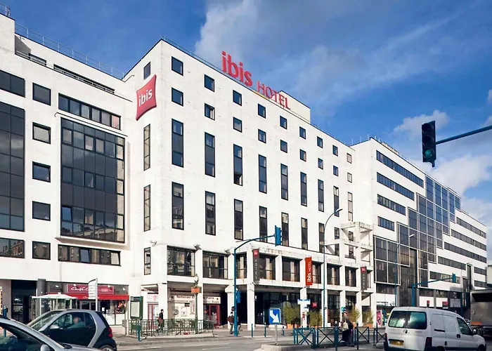 Ibis Paris Pantin Eglise