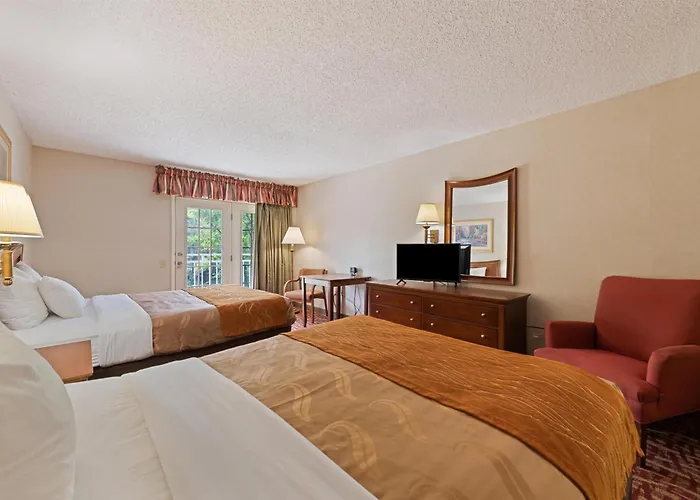 Surestay By Best Western Cherokee On The River