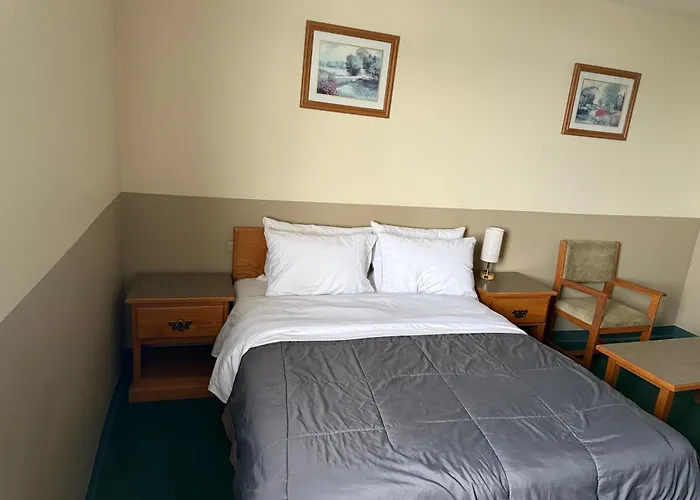 Wheatland Hotel