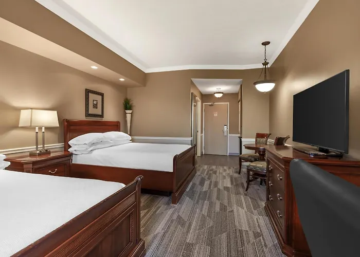 Best Western Plus The Arden Park Hotel