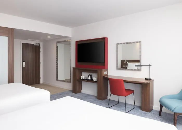 Hampton By Hilton London Stansted Airport