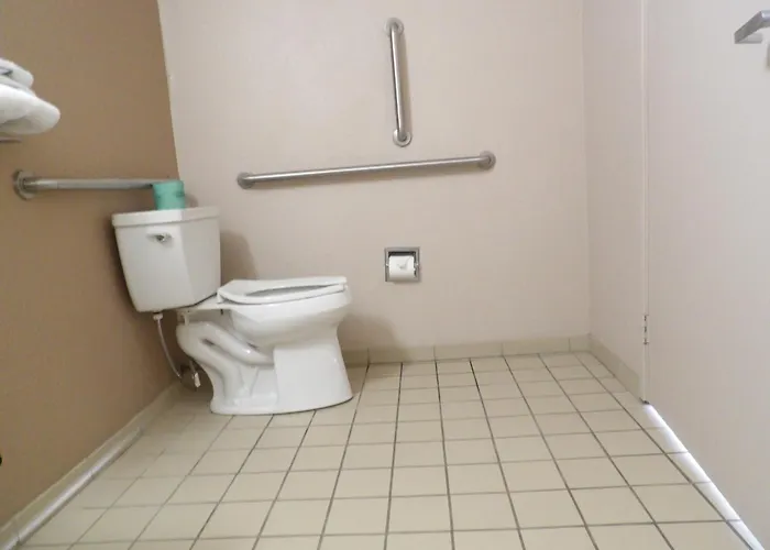 Econo Lodge Inn & Suites Yuma