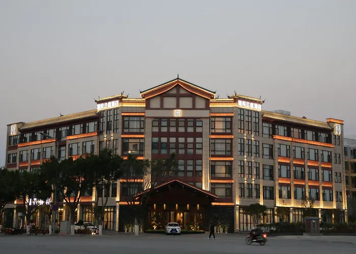 保山嘉悦兰庭万信至格酒店