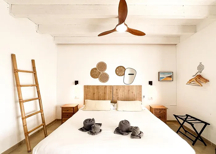 Hélène Holidays - Hotel Boutique