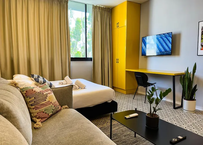 Levinski Market Hotel