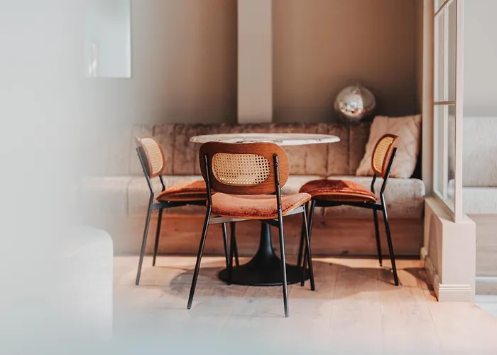 Tides Boutique Hotel - By Romantik