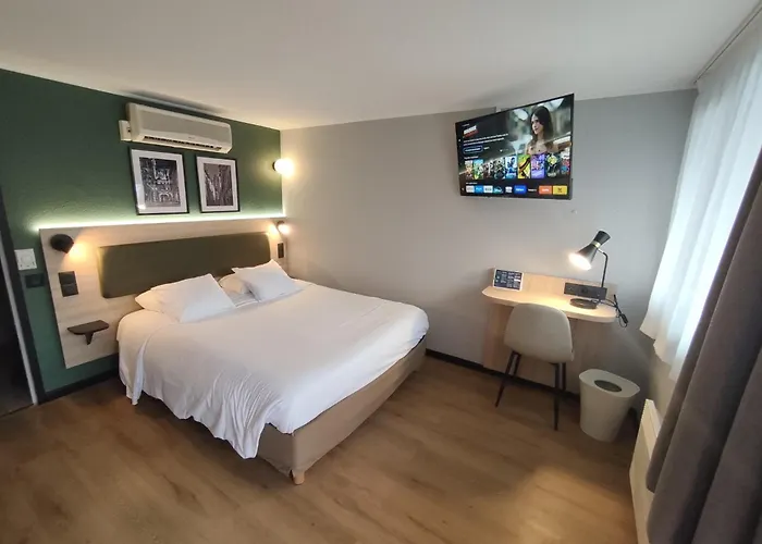 Hotel Campanile Rouen Nord - Mont-Saint-Aignan