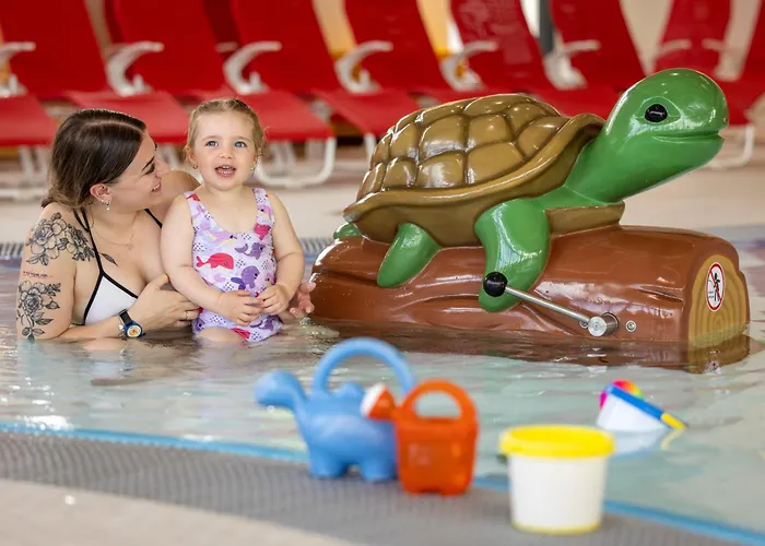 H2O Hotel-Therme-Resort, 3 Sterne superior, für Familien mit Kindern Bad Waltersdorf