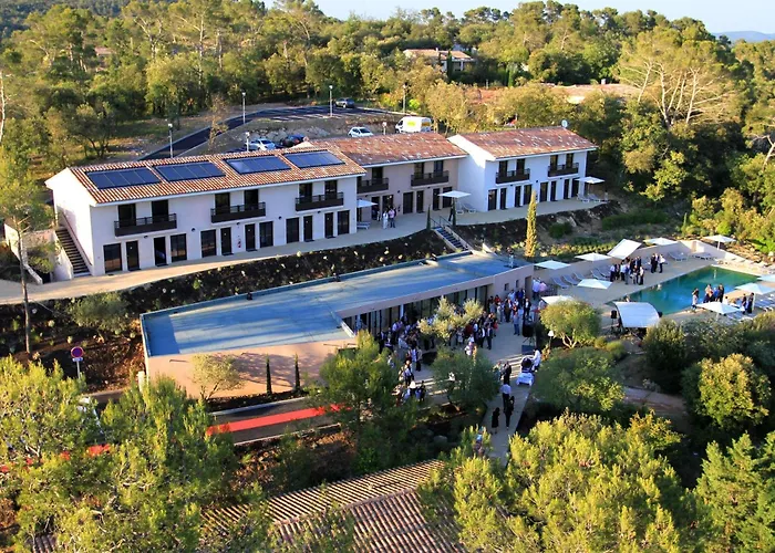 Mercure Brignoles Golf de Barbaroux&Spa