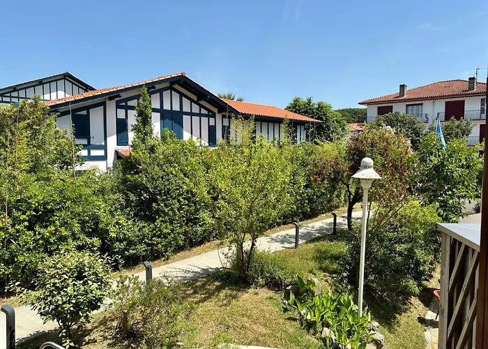 Hotel & Residence Vacances Bleues Orhoitza