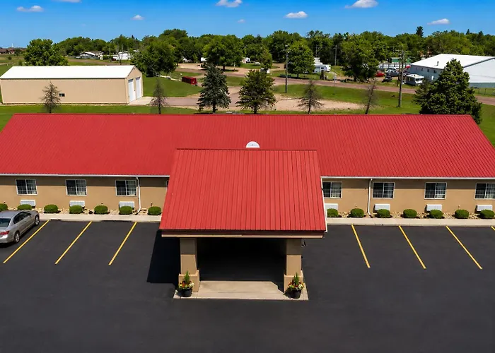 Westwood Inn & Suites Kimball I 90