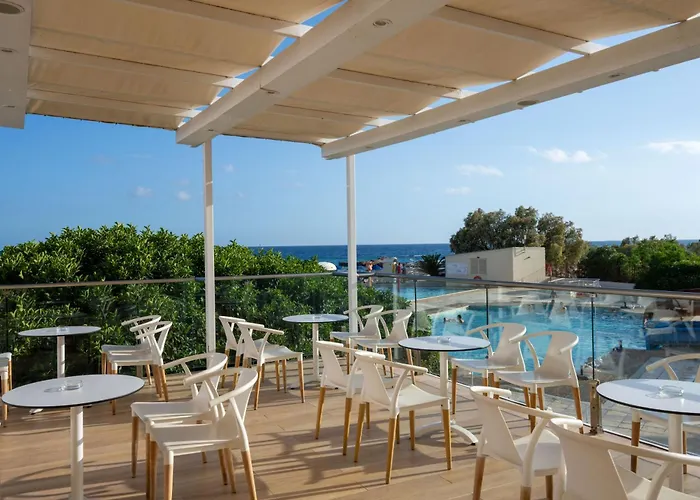 Mare Blue Hotel