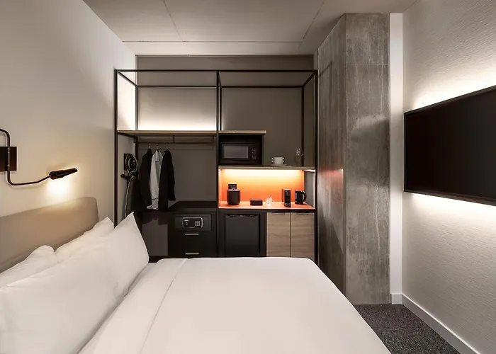 Hôtel Escad Quartier DIX30