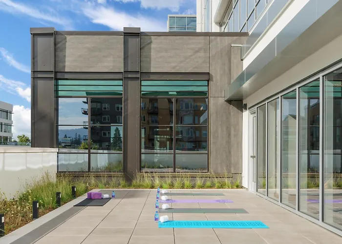 Hyatt Centric Mountain View Hotel