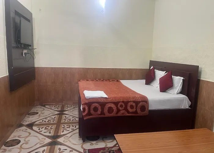 Hotel O By Oyo Pragya Inn