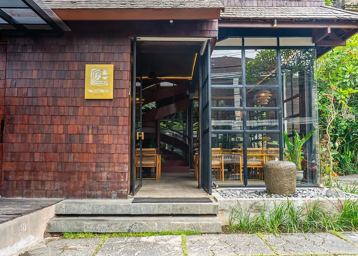 Purana Suite Ubud