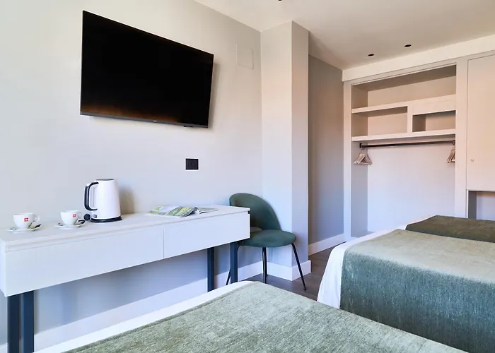 Hostal Sol Y Miel